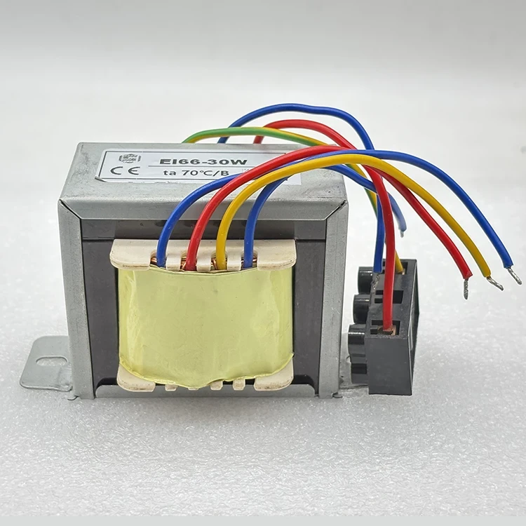 Ei-Ferritkern-Niederfrequenztransformator